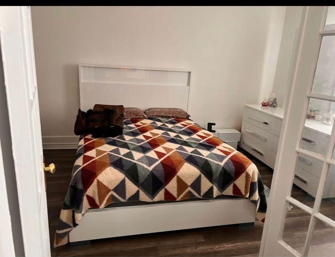 LOGEMENT À LOUER DÈS MAINTENANT 5 1/2 ! — photo 3