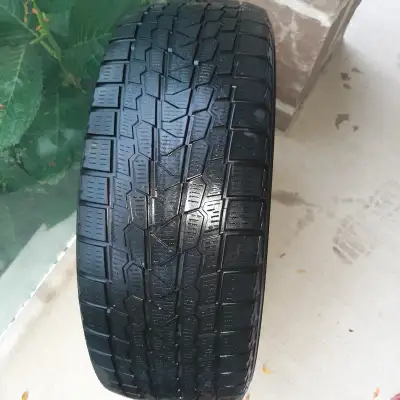 Selling complete set of General brand winter tires, with genuine Hyundai alloy rims. The tires were...