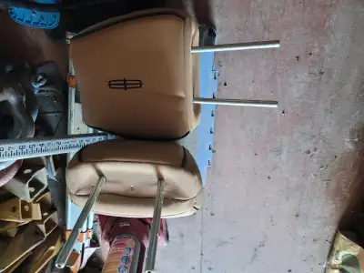 Head rest, View more