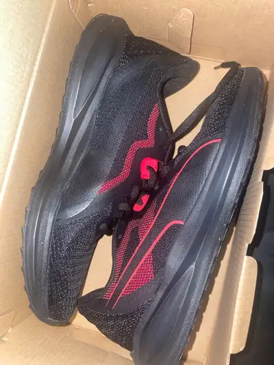 10/10 Condition⭐️ Size: Size 4C US/ 3 UK/ 22 CM • Brand New & In Original Box *Sprayed W/ Shoe Surfa...