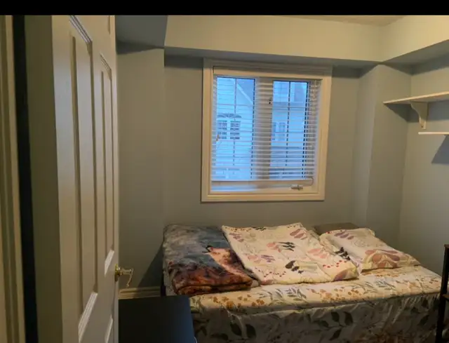Room for rent ;1st May 2026  Furnished room for rent-$650 in Room Rentals & Roommates in Oshawa / Durham Region - Image 3
