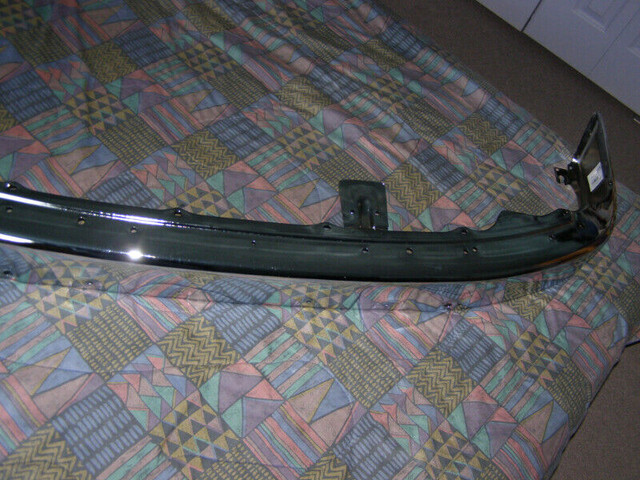 NEUF Pare-Chocs Toyota 4RUNNER 1999 2000 2001 2002 New Bumper dans Pièces de carrosserie  à Longueuil/Rive Sud - Image 3