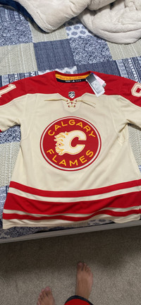  Calgary Flames heritage hockey jersey