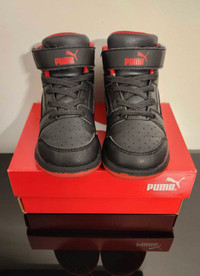 PUMA shoes (size 10) / soulier (grandeur 10)