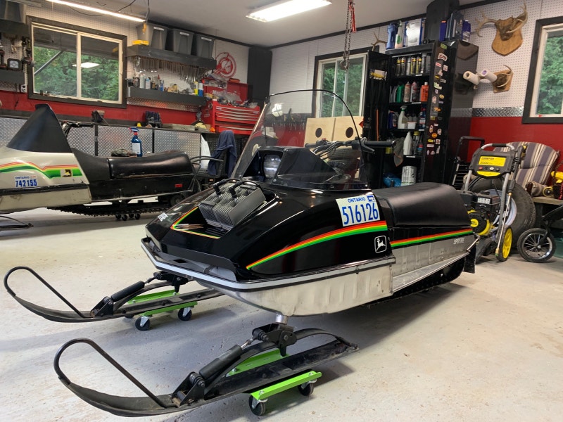 1981 JD spitfire Snowmobiles Belleville Kijiji
