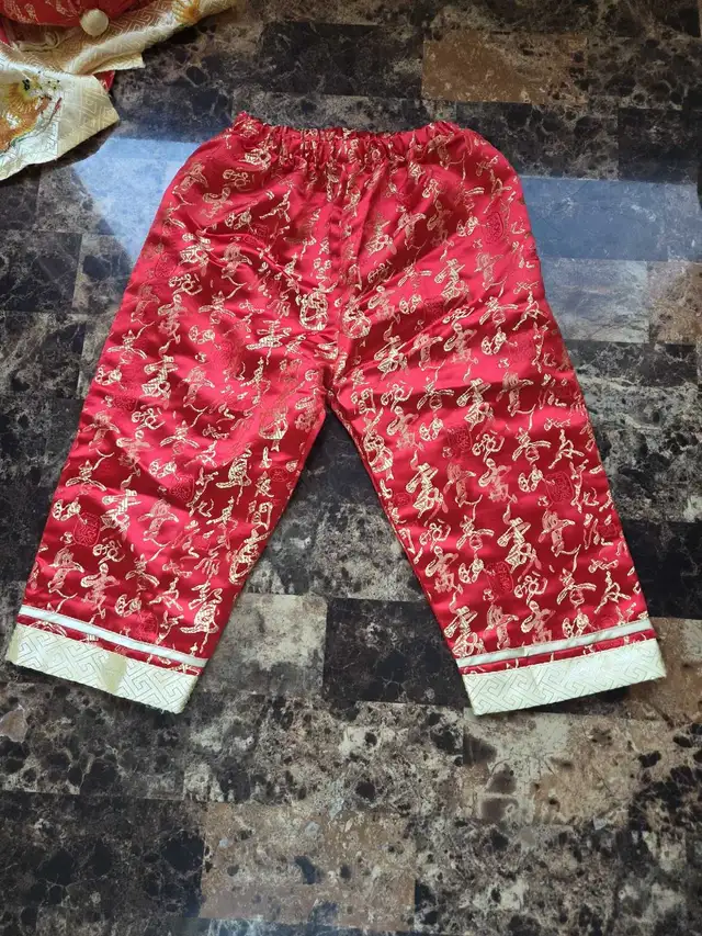 New Chinese Boys Tang Suit Set For Traditional Luna New Yea in Clothing - 4T in Edmonton - Image 5