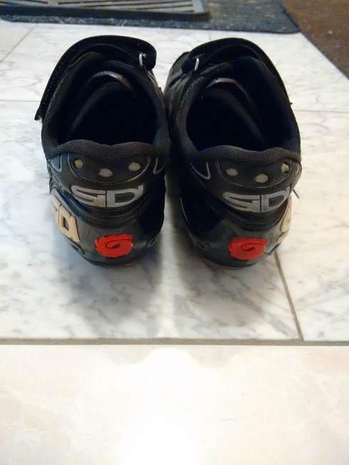 Sidi Giau Cycling Shoes, size 9.5 in Clothing, Shoes & Accessories in City of Toronto - Image 4