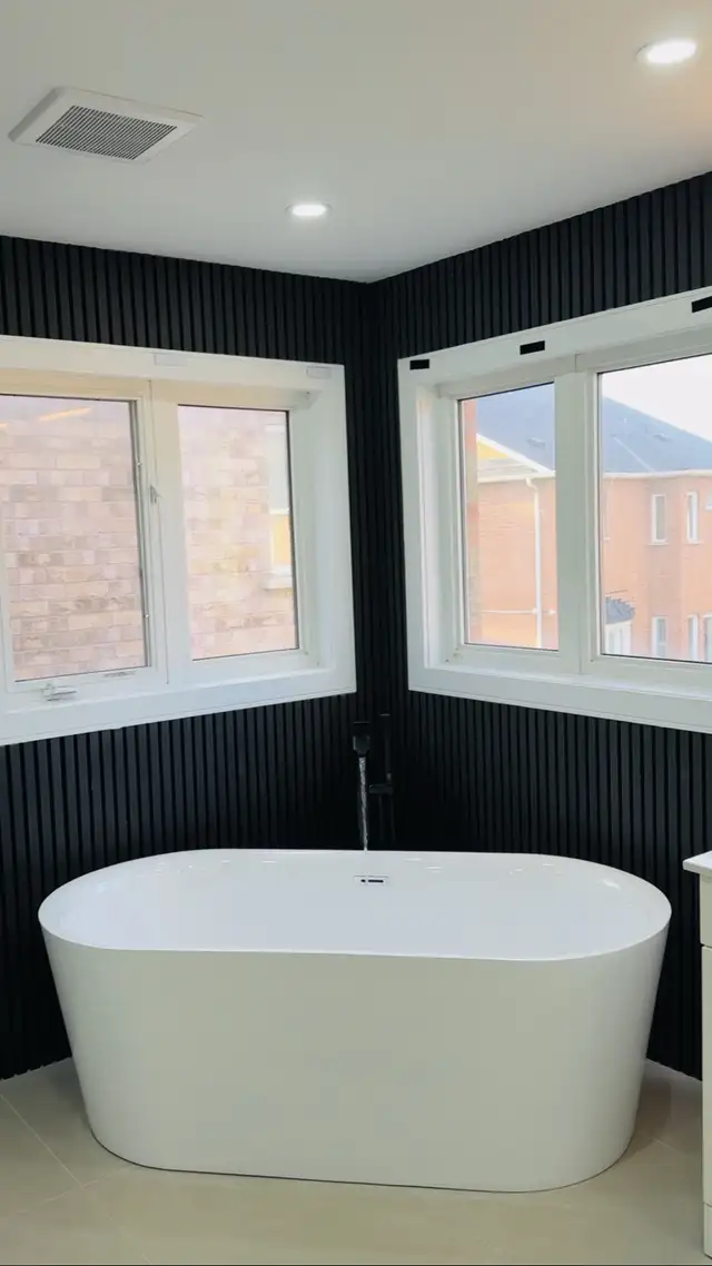 Washroom Renovation in Renovations, General Contracting & Handyman in Mississauga / Peel Region - Image 2