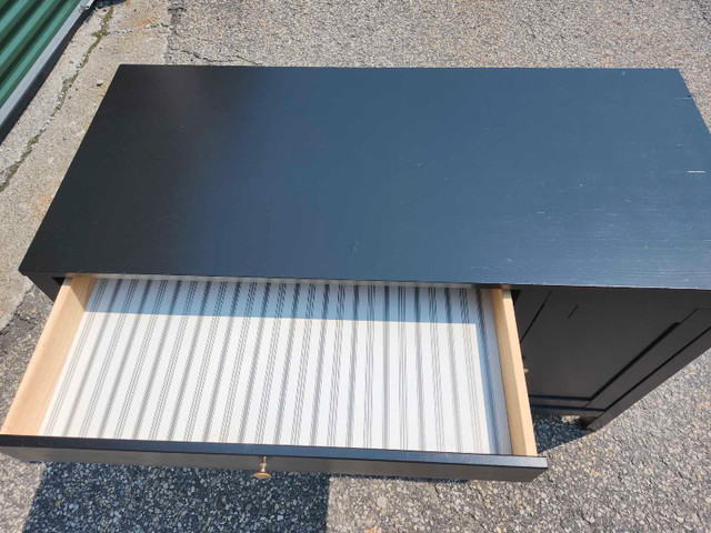 Ikea black desk in Desks in Ottawa - Image 2