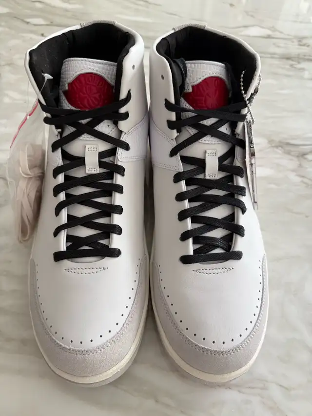 Air Jordan 2 Nina Chanel Abney DS Size 10.5 Under Retail in Men's Shoes in Oakville / Halton Region - Image 11