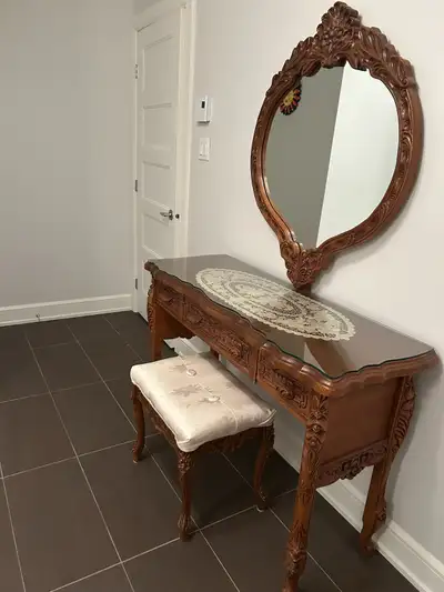 Antique bureau with mirror and bench Louis XV Bureau antique avec miroir et banc Cherry wood / Bois...