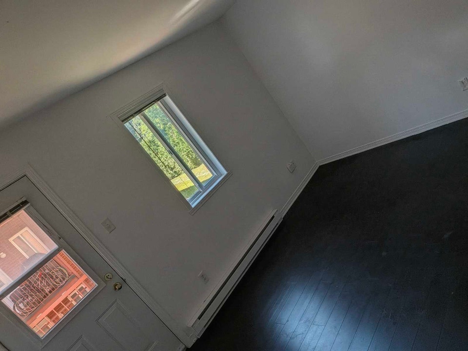 Condo disponible immédiatement 5