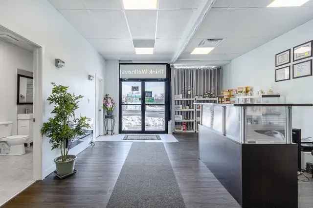Private Office For Rent in Commercial & Office Space for Rent in Oshawa / Durham Region - Image 3