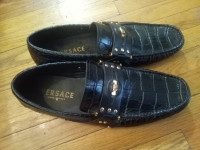 V.e.r.s.a.c.e shoes