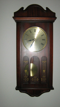 Pendulem Wall Clock