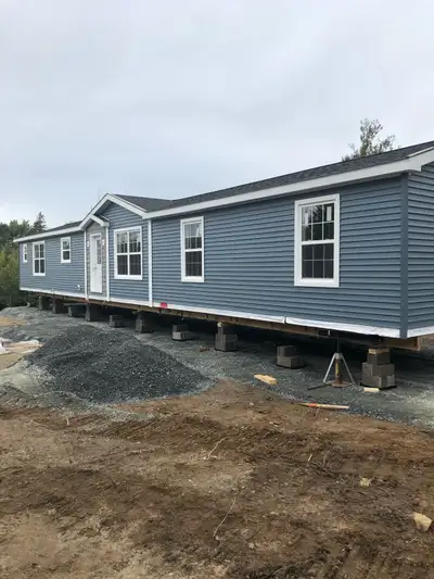 5 bedroom 2 bath 2020 mini home with a 20x20 addition … sitting on 2.5 acres of very private land an...