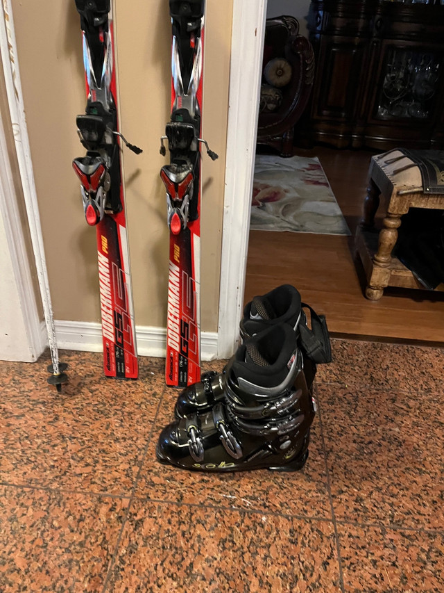 176 titanium  Atomoc ski , boots ( poles )  in Ski in Markham / York Region - Image 3