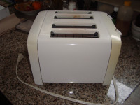 Four slices toaster