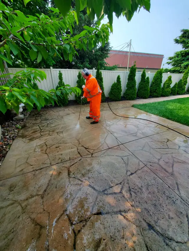 Interlock Repair, Pressure Washing  & Restoration62863245376514121