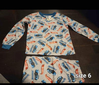 Boys size 6 pjs (new with tag)