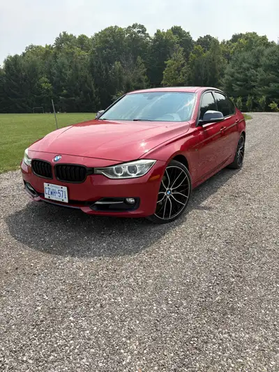 2012 BMW 328i, 4 cylinder n20 2.0L engine. Car is overall in great condition. I had the car for 2 ye...