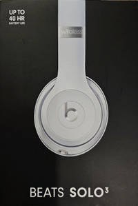 Beats Solo 3 Wireless On-Ear Bluetooth Headphones - Satin Silver