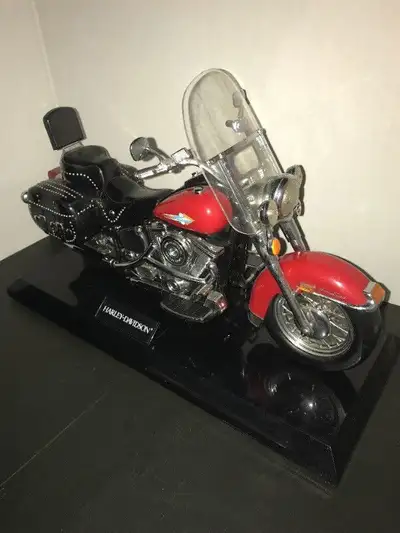 NEW ADDRESS ON ORSI DR..IN ORILLIA JUST OFF OF HWY 11 AND 12 I am selling off some of my Harley-Davi...