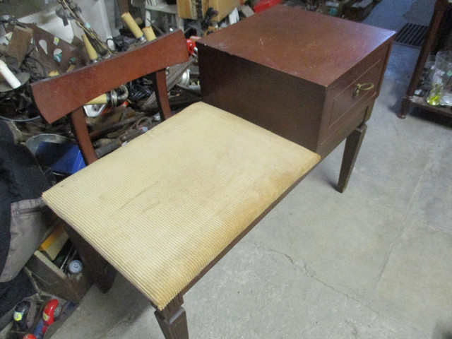 1970s MID CENTURY MODERN ALL WOOD TELEPHONE DESK BENCH SEAT $50 in Arts & Collectibles in Winnipeg