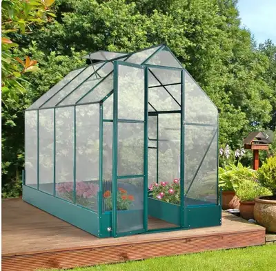 Révolutionnez votre jardin : Améliorez vos pratiques de jardinage grâce à notre serre avancée dotée...