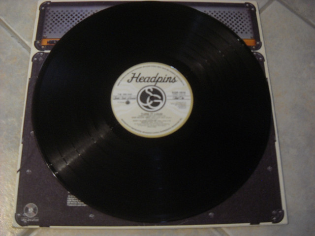 Disque vinyle Headpins / Turn it loud dans Art et objets de collection  à Saguenay - Image 3