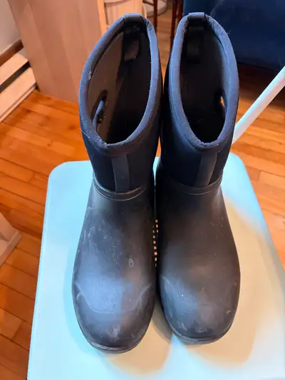 Winter Boots for Boys Size 5 BOGS, View more