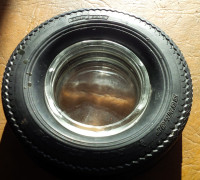 Rubber Tire Ash Tray, Dunlop, Gold Seal "78" Twin Belt