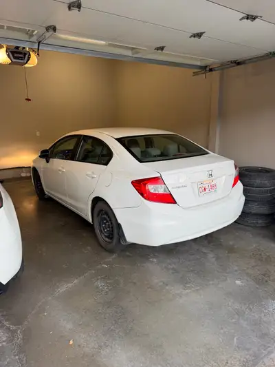 2012 Honda Civic Active Status Running Good Condition Cheap on Gas 2 set of tires 281,000 kms Contac...