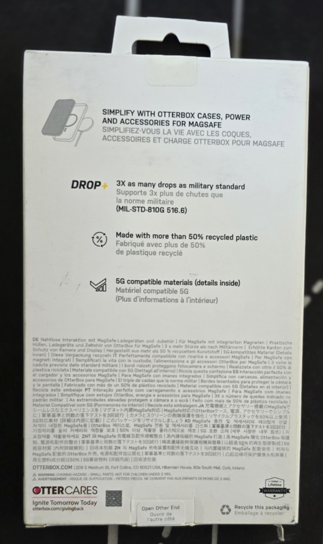 OtterBox Symmetry Series for MagSafe for iPhone 14 Pro Max in Cell Phone Accessories in Hamilton - Image 3