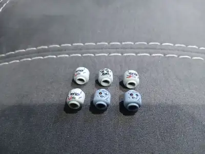 Hi This ad is for pick up only **I live in Cambridge I have a lot of unofficial Lego zombie minifigu...