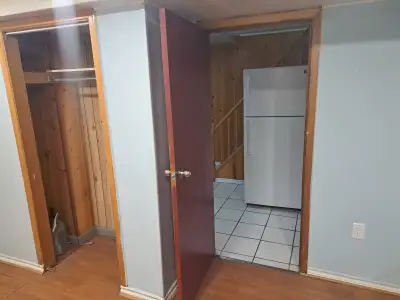 BASEMENT UNIT FOR RENT One large bed room unit available for rent (2 persons max.), working couple,...