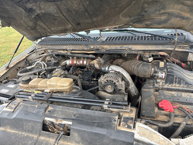 2002 F550 7.3l diesel in Cars & Trucks in Strathcona County - Image 4