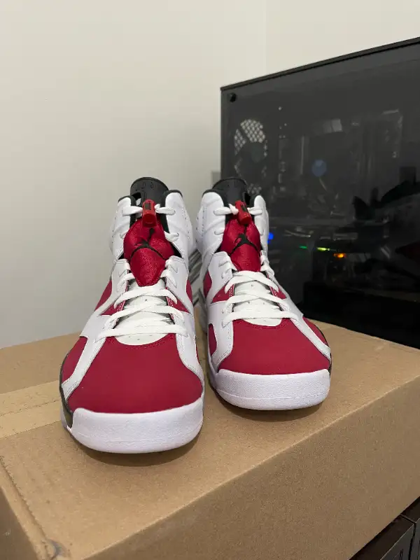 Air Jordan 6 Carmine 2021 size 10.5 in Men's Shoes in City of Toronto - Image 3