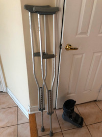 Air Walkers & Crutches Gently Used All Sizes Mavis Rd and 401