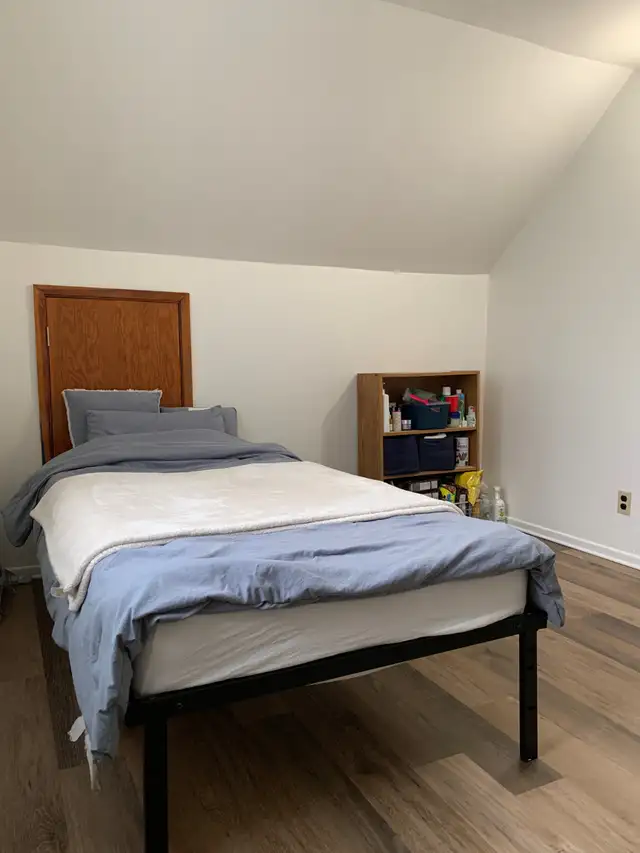 Spacious & Fully Furnished Room for Rent – $600 All-Inclusive