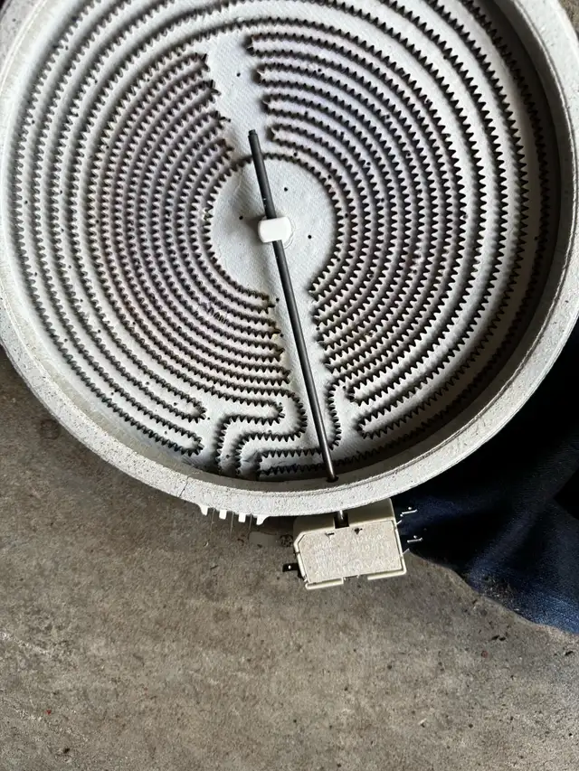 EGO HL-T250R(D) Stove Element in Stoves, Ovens & Ranges in City of Toronto - Image 2