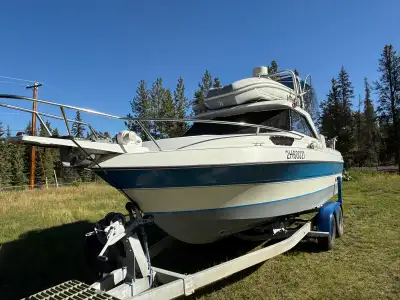 Hull: 21.5 Campion Victoria (1992) Power: 4.3 Mercruiser (~400 hrs on complete rebuild) Mileage: 2.8...