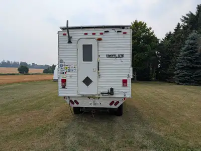 2015 Ford F250 ready for off grid adventure.Aluminum flat bed, custom built stainless steel storage...
