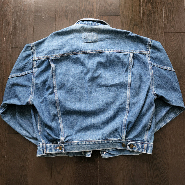 Linson vintage denim jacket in Men's in Markham / York Region - Image 2