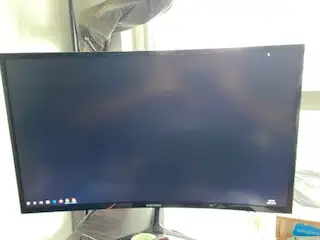 27inch Curved HD Monitor with excellent condition, best to use as a second screen for the office or...