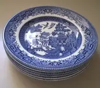 Churchill England Blue Willow 6 3/4" Saucers / Plates