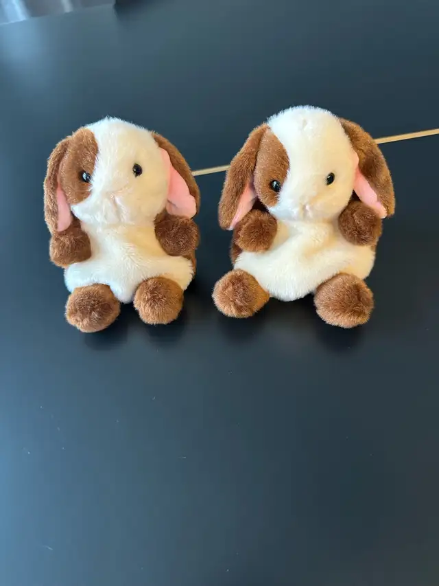 Aurora Palm Pals Bunny Plush Set