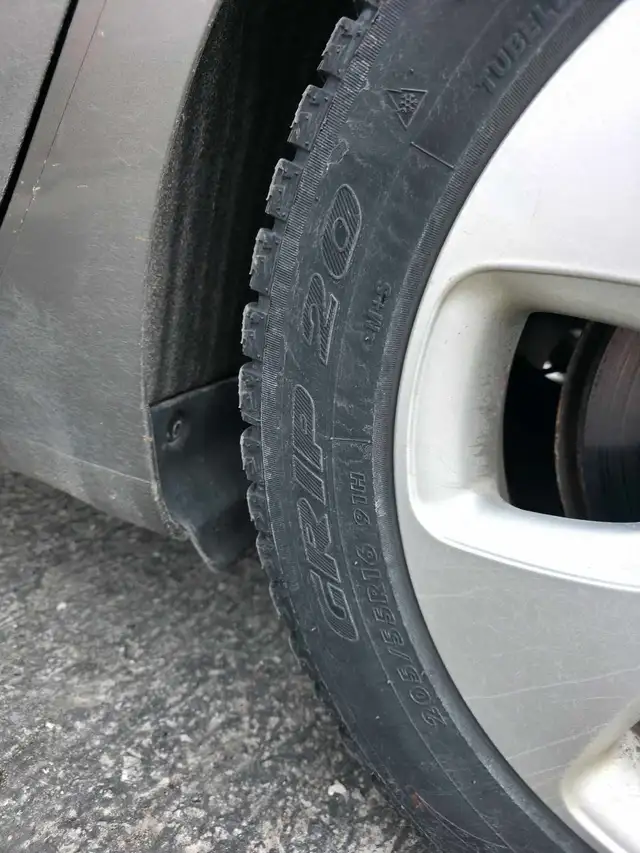 Antares Kia Rondo winter tires and rims in Tires & Rims in Ottawa - Image 3