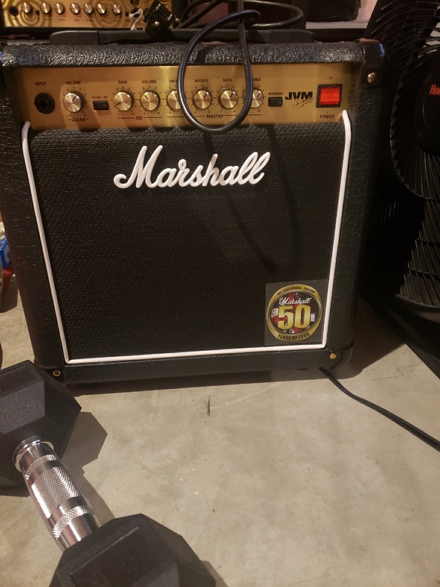 Various pedals and Amp Amps & Pedals Edmonton Kijiji