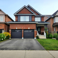 Four Bedroom Home in the Heart of Pickering for Rent